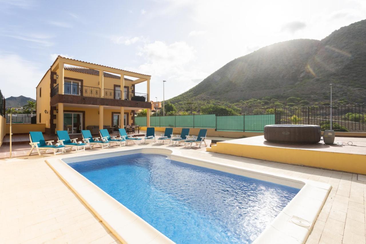 Classbnb - Exclusive Villa With Private Pool 1 Kilometer From Los Cristianos Beach Dış mekan fotoğraf
